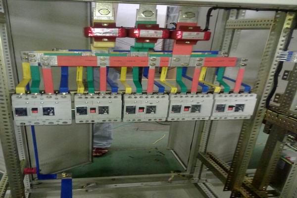 果洛配电柜-3683品牌配电柜安装